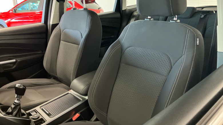 Ford Kuga 1.5 TDCi Zetec 5dr 2WD Diesel Estate